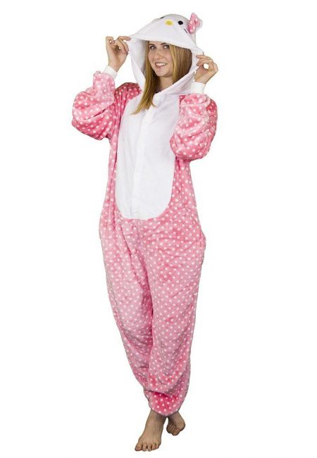 987049622_w640_h640_kigurumi_hello_kitty_48